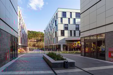 1 bed flat, Morfa Road, City Centre, Swansea, SA12FD - Image 1